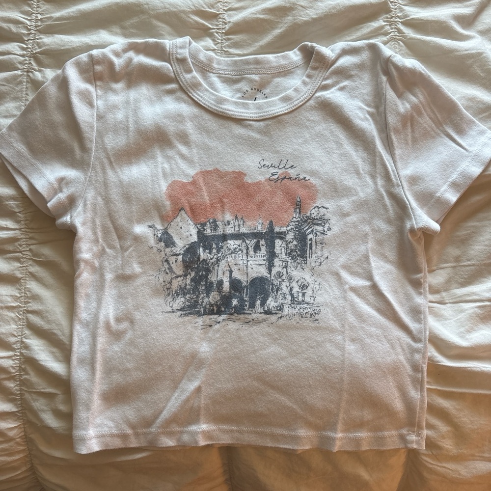 PacSun White Graphic Tee with pink and blue Design